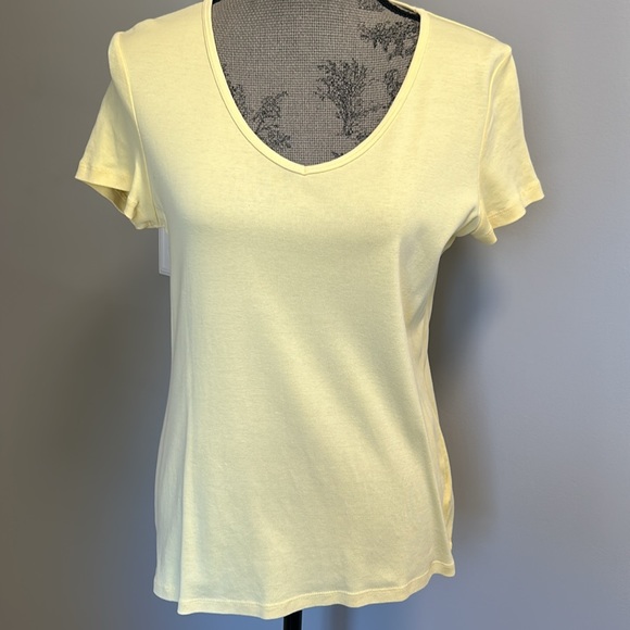 Talbots 100% Pima Cotton V Neck Short Sleeve Sz M Lemon Yellow Tee Shirt Top - Picture 2 of 7